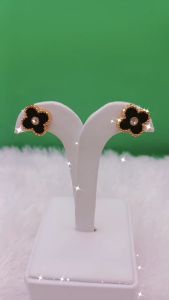 Giwang Angle Titanium Anti Karat dan Tahan Lama Premium Quality WS021