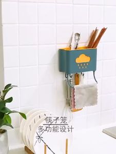 Detachable and Washable Cutlery Storage Box Double-layer Plastic Cutlery Cage Kitchen Wall-mounted Cutlery Holder.