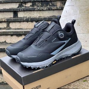 Sepatu Sneaker Trail The North Face Ultra Fastpack 3 GTX Black BOA Lacing System
