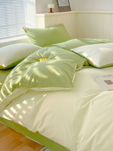 โมเดิร์นมินิมอลลิสต์ผ้าฝ้ายชุดเครื่องนอนสามชิ้นผ้าปูที่นอนผ้านวมเตียง กระโปรง หอพักผ้าฝ้ายชุด 4 ชิ้น