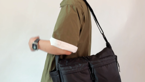 กระเป๋า Messenger พกพาสะดวก น้ำหนักเบา และจุของได้เยอะ มาใหม่ หลายกระเป๋า อเนกประสงค์ ป้องกันน้ำกระเซ็น เหมาะสำหรับการเดินทาง กระเป๋าโท้ท