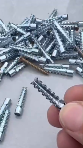 100 sets M6 steel expansion tube-self-tapping screws serrated anchor expansion screws