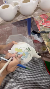 Bộ Bình Trà Qùa Tặng Đại Hội Gốm Sứ Fulo Nơi Cung Cấp Qùa Tặng Uy Tín Tại Tphcm