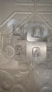 Gantungan tempel hook 2 sisi / tempelan dinding socket serbaguna