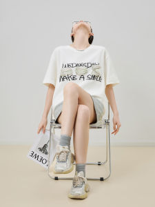 White Short Sleeve Printed T-Shirt Womens Summer Unique Beautiful Single Wear Commute Style Korean Version Polyester Fiber