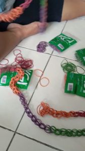 KARET LOMPAT TALI KEPANG 2 KUAT WARNA WARNI RUBBER BAND SKIPPING