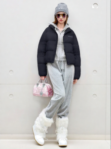 Juicy Couture | 90 Down White Duck Down Quilted Coat
