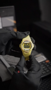 Jam Tangan Wanita Casio Baby-G BG-169CH-9D Cherry Red accents Yellow Dial Yellow Resin Band