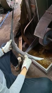 เคียว มีดหวดหญ้า เคียวเหล็กแมงกานีส อเนกประสงค์ ใช้สำหรับ ตัดไม้ ตัดหญ้า ตัดแต่งกิ่งไม้