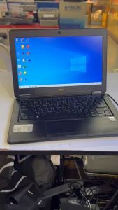 Notebook DELL Latitude E7250 Core i5 5300U 2.3GHZ RAM 16GB SSD 256GB ‎Intel HD Graphics Windows 10 64 บิท REFURBISHED