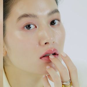 Share:  hince True Dimension Radiance Balm (7 colors) | hince Official Store l บาล์ม
