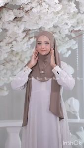 Jilbab Pashmina Iner Jersey Menutup Leher/ Pashmina Inner Jersey Oval Nutup Leher Premium