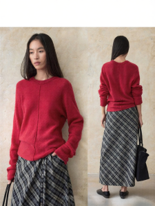 epoque de rueen | Round Neck Long Sleeve Cashmere Red New Year Sweater