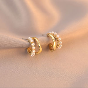 S925 Silver Needle Small Fresh Irregular C-shaped Pearl Earrings