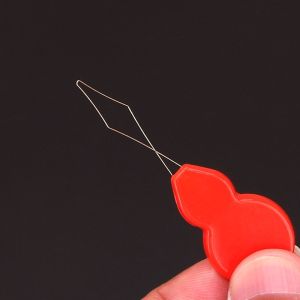 เครื่องช่วยเจาะเข็มแบบเรียบง่าย ดีไซน์ถ้วยน้ำ ชุดอุปกรณ์เย็บผ้า เครื่องช่วยเจาะเข็มเร็ว อุปกรณ์เสริมเครื่องเย็บผ้าสำหรับผู้สูงอายุ