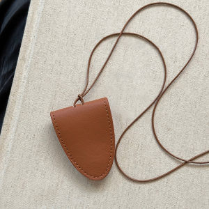 MIYIN portable hanging neck glasses storage bag pendant PU leather travel sunglasses magnetic bag accessories for men and women