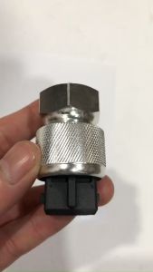 Cảm biến công tơ mét xe ô to tải TMT Sinotruk Sâu công tơ TMT SInotruk Cảm biến đo tốc độ TMT