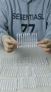 JXS sapu Kapas🧳✈️巾小奢旅行便携100支独立包装棉签随身一次性双头棉花棒清洁化妆用 Travel portable 100 individually packaged cotton swabs portable disposable double-headed cotton swabs for cleaning and makeup