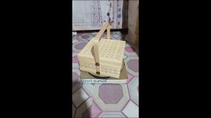 Rantang Kotak dari Bambu Anyaman Mata Itik Ukuran 25 cm x 25 cm