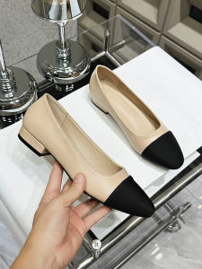 Leather Spliced Color Block Flat Heel Chunky Heel Slip-On Shoes College Style Work Shoes for Women in Large Sizes