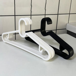 Non-slip Clothes Duty Plastic Hangers: A Guide to Good Quality & Anti-Drop Strong Hangers