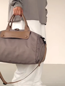 ( Elite ) Fast Ship Water Resistant Travel Bag / Travelling bag for women / Travel Essentials / Travel Bag / Duffle Bag / Gym Bag / duffle bag for women / travel bag for women / traveling bags large size / travel bag for women / light weight- button
