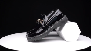 Falimottype Size 38-44 Mens Casual Leather Shoes British Style One Step Stepping Mens Youth Bright Face loafers