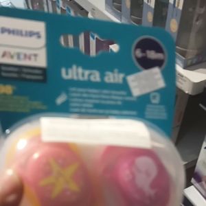 PHILIPS AVENT SOOTHER ULTRA AIR 6-18M WHALE & STAR SCF085/04