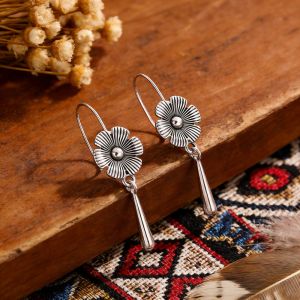 Retro Plated 925 Silver Flower Water Droplet Earrings for Women Environmentally Friendly Copper Niche Design Versatile and Sl