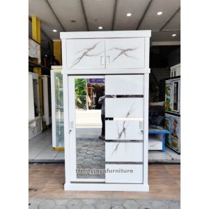 Lemari Pakaian 2 Pintu Tingkat Bahan Multiplek/trinityjayafurniture