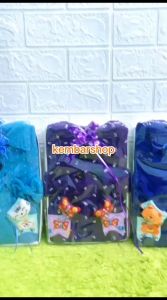 Kembarshop: FREE KARTU UCAPAN kado bayi baby gift set jaket mantel bayi cewek perempuan plus kaos kaki boneka RANDOM