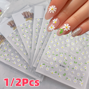 1/2Pcs 5D White Daisy Flower Nail Art Stickers Elegant Embossed Floral Self-Adhesive Nail Decals Little Wild Flowers Nail Decor