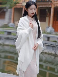 Young Adult Cloak Mink Fur Inverness 2024 Spring & Fall New Arrival Retro Chinese Republican Style for Cheongsam Outer Wear White