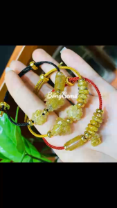 vòng tay nữ hồ ly chúa thạch anh tóc vàng tự nhiên vip mix lu thống và cỏ 4 lá thạch anh tóc vàng tự nhiên vip vòng tay đá phong thủy hợp mệnh thổ mệnh kim trang sức thiết kế đủ hóa đơn thẻ bảo hành