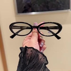 1pcs Korean Style Womens Oval Transparent Full-Rim Glasses Ideal for Daily Office and Street Photography.