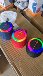 SKG ลำโพง บลูทูธ กันน้ำได้เล็กน้อย IPX6  2"x2  7Wx2 Rms. รุ่น KG-071 (มี 3สี ให้เลือก)