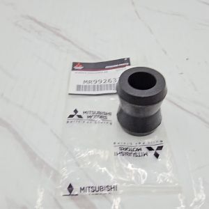 RUBER SHOCK ABSORBER BELAKANG TRITON L200 PAJERO MR992632