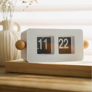 💥Dream Best🔥 Auto Flip Table Clock Crafts Modern Digital Display for Bedroom Cafe Hotel