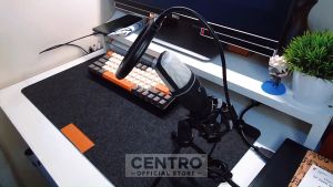 Mikrofon Kondenser RGB Studio Mic Condenser Profesional USB Shockproof Lengkap Stand Holder Mic | Microphone Kondenser RGB Warna Warni Kabel Plug USB Untuk Konten Creator Rekaman Suara Record Video Live Streaming Gaming Serbaguna | Yanmai - SF66