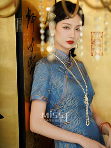 Elegant Blue New Chinese Style Cheongsam Silk  Young Vintage Republic of China Daily Wear Short Sleeve Long Qipao