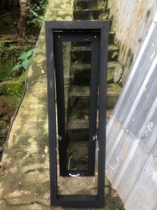 Jendela Galvalum alumunium minimalis bermacam ukuran