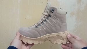 Sepatu Boots Safety Pria Ujung Besi Original Raigar Tirex Kerja Proyek Keren Kuat Anti Licin 39-44