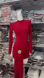 Đầm Body Cổ Trụ Phối Tải Tà Eo Kèm Tag Có Khoá Kéo Sang Trọng.Chất Thun Ladong C155