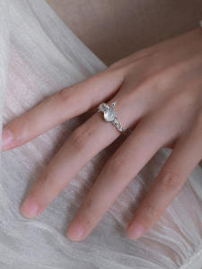 Elegant Silver Butterfly Open Ring for Women Simple Minimalist Design Luxury Feel Finger Accessory Fashionable Jewelry