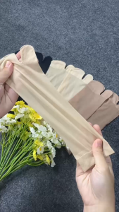 ONEFASHIONMALL Kaos Kaki Stocking Pendek Jempol Halus Tipis Transparan Stoking Wanita Dewasa Ankel KK011