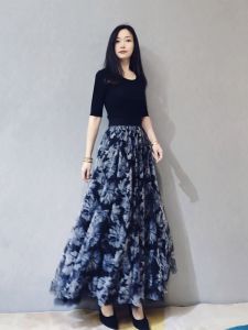 กระโปรงทรงเอเอวสูงลายดอกไม้ กระโปรงทรงเอเอวสูงสำหรับเต้นรำ กระโปรงยาวปานกลาง สไตล์สตรีทแฟชั่น ฤดูใบไม้ร่วง 2025
