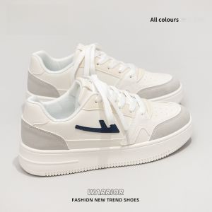 Warrior | รองเท้าผ้าใบสปอร์ตสีขาวใส่สบาย