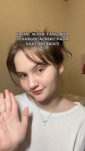 Wardah Acnederm Pore Foaming Cleanser