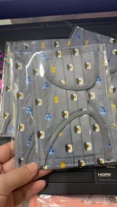 Khẩu Trang Neutrovis 3 lớp Animal Series Chim Cánh Cụt