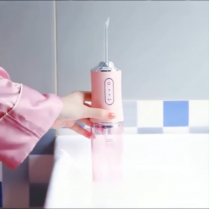 IUIGA Portable Water Flosser IPX7 Waterproof Rechargeable 3 Modes For Braces Oral Care Travel Home Family Use SG